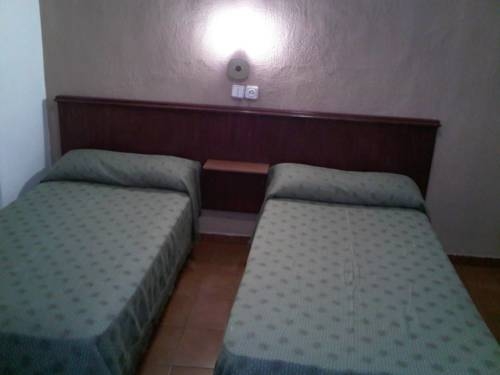 Imagen de los interiores del Hostal Hostal Bisbal. Foto 13