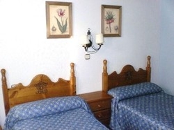 Imagen de la habitación del Hostal Hostal Casa Juan. Foto 2