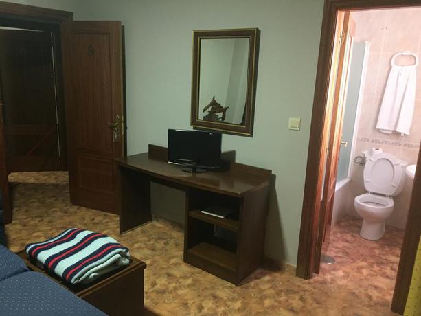 Imagen de la habitación del Hostal Hostal Garballo. Foto 3