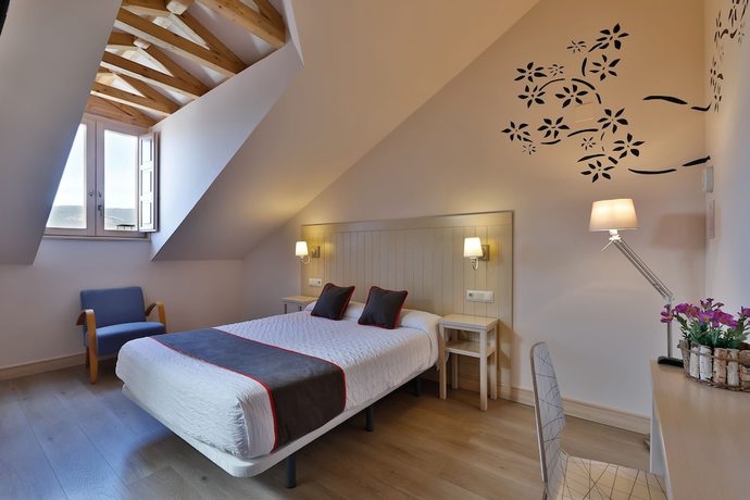 Imagen de la habitación del Hostal Hostal La Chata by Vivere Stays. Foto 7