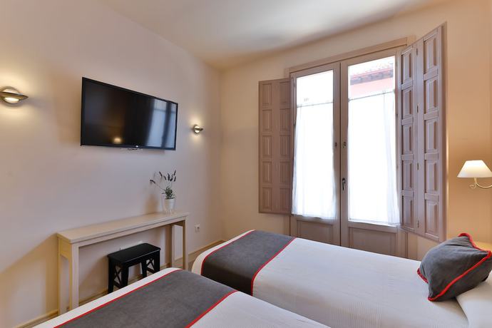 Imagen de los interiores del Hostal Hostal La Chata by Vivere Stays. Foto 13