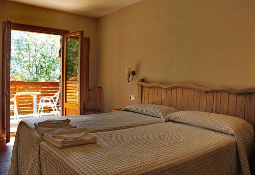 Imagen de la habitación del Hostal Hostal Les Roquetes. Foto 2