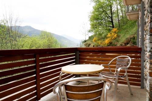 Imagen de la habitación del Hostal Hostal Les Roquetes. Foto 8