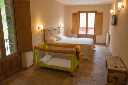 Imagen de la habitación del Hostal Hostal Les Roquetes. Foto 9