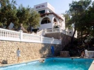 Imagen general del Hostal Hostal Los Pinos, Cala Sant Vicenç. Foto 13