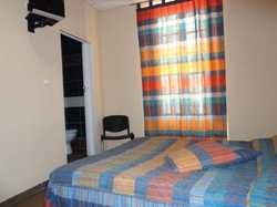 Imagen de la habitación del Hostal Hostal Milan. Foto 2