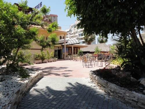 Imagen general del Hostal Hostal Mont Royal. Foto 13