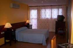 Imagen de la habitación del Hostal Hostal Mont Royal. Foto 17