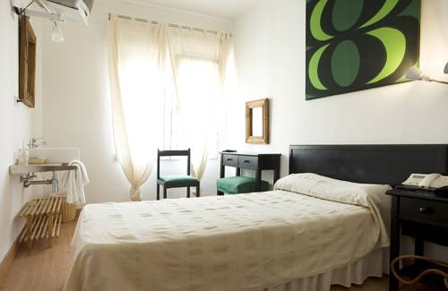 Imagen de la habitación del Hostal Hostal Parque. Foto 5