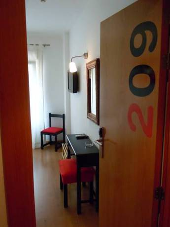 Imagen de la habitación del Hostal Hostal Parque. Foto 6