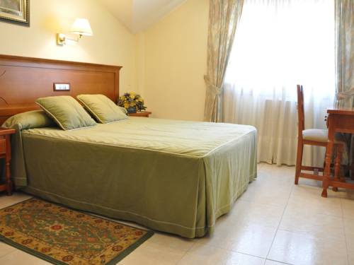 Imagen de la habitación del Hostal Hostal Paz. Foto 7