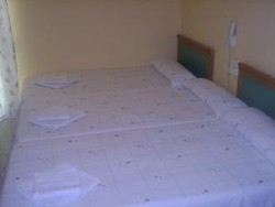 Imagen de la habitación del Hostal Hostal Pepes. Foto 6
