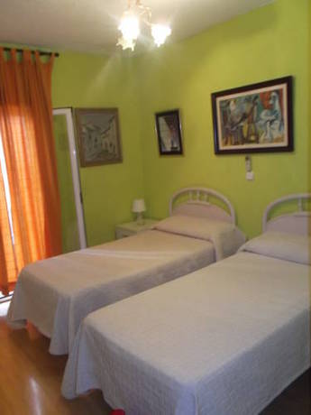 Imagen de la habitación del Hostal Hostal Pradillo. Foto 3