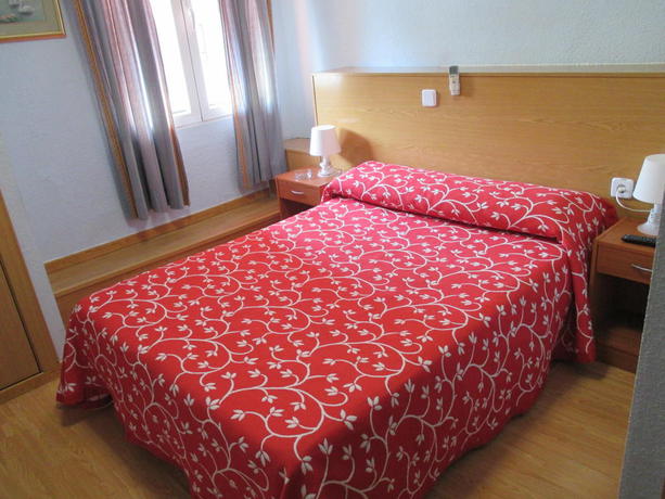 Imagen de la habitación del Hostal Hostal Pradillo. Foto 7