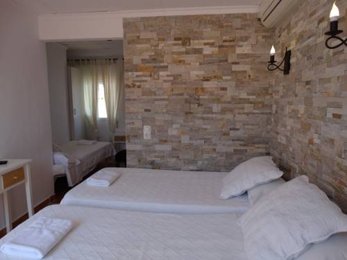 Imagen de la habitación del Hostal Hostal Residencial La Paloma II. Foto 6