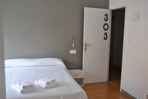 Imagen general del Hostal Hostal Ripoll Ibiza, Ibiza ciudad. Foto 1