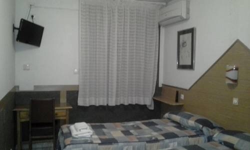 Imagen general del Hostal Hostal Sant Bernat. Foto 6