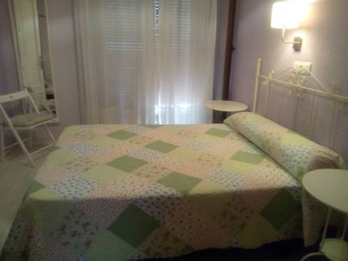Imagen de la habitación del Hostal Hostal Sevilla. Foto 4