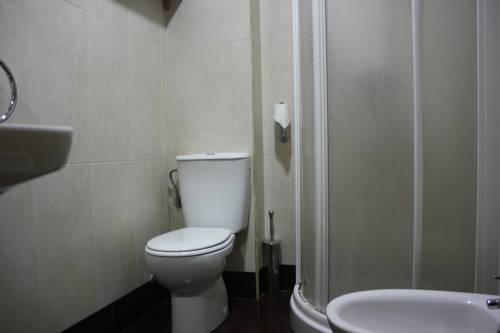 Imagen de la habitación del Hostal Hostal Sevilla. Foto 10