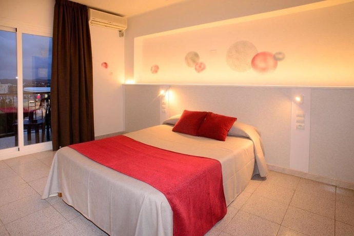 Imagen de la habitación del Hostal Hostal Tarba. Foto 13