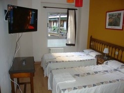 Imagen de la habitación del Hostal Hostal Waksman. Foto 8