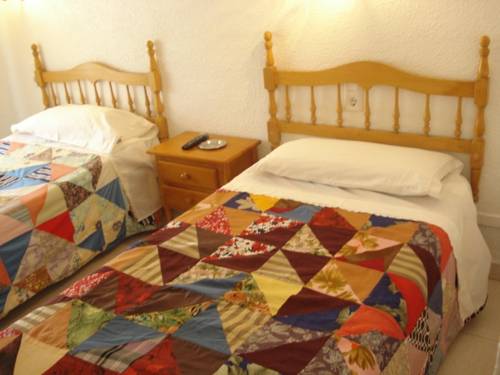 Imagen de la habitación del Hostal Hostal la Barraca. Foto 4