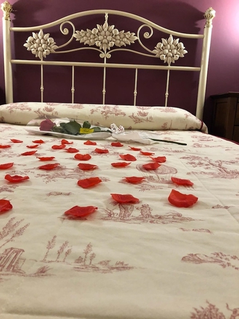 Imagen de la habitación del Hostal Hostatgeria Sant Jaume. Foto 9