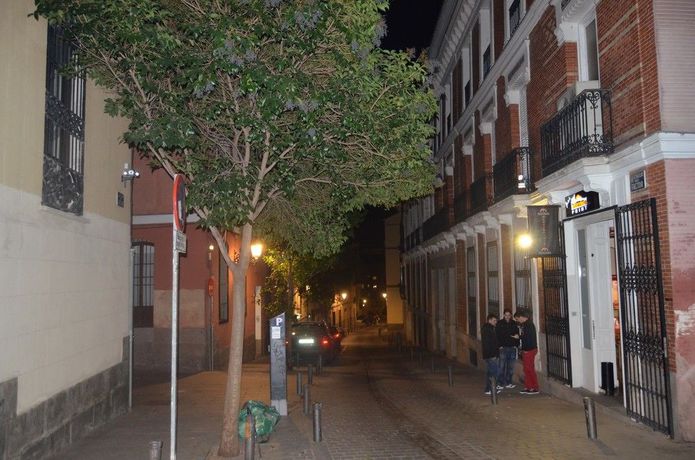 Imagen de los exteriores del Hostal Hostels Meetingpoint. Foto 6