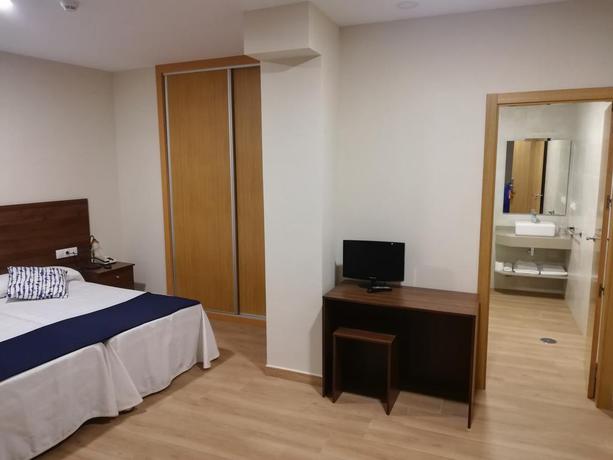 Imagen de la habitación del Hostal Hosteria De Rafi. Foto 6