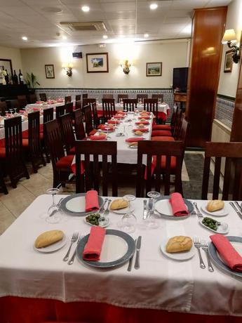 Imagen del bar/restaurante del Hostal Hosteria De Rafi. Foto 3