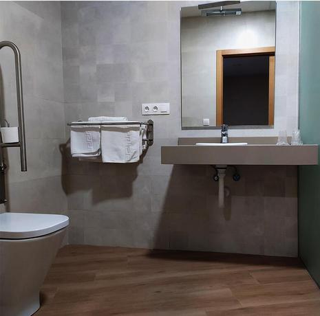 Imagen de la habitación del Hostal Hosteria De Rafi. Foto 11