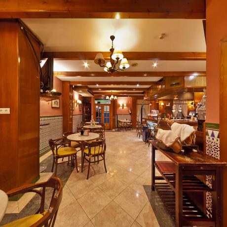 Imagen del bar/restaurante del Hostal Hosteria De Rafi. Foto 5