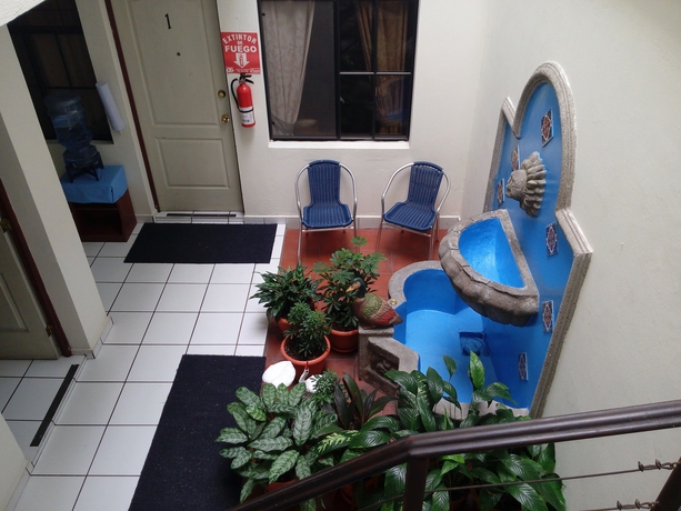 Imagen de los interiores del Hostal Hotel Armon&iacute;a. Foto 14