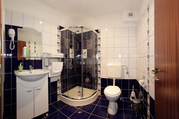 Imagen de la habitación del Hostal Hotel Bran Belvedere. Foto 5