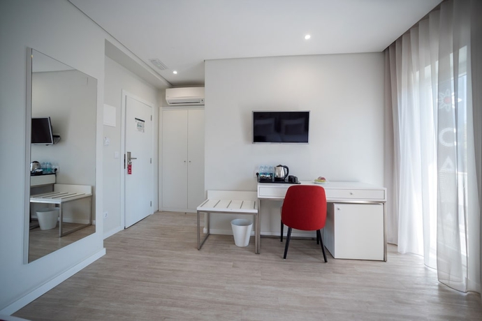 Imagen de la habitación del Hostal Hotel Canada. Foto 8