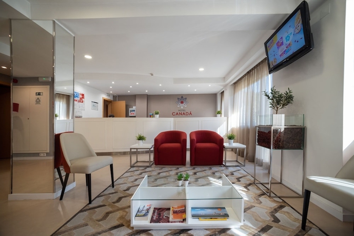 Imagen de los interiores del Hostal Hotel Canada. Foto 19