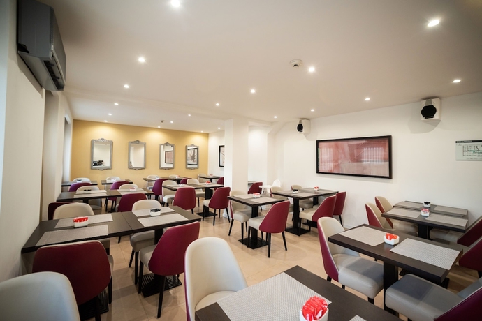 Imagen del bar/restaurante del Hostal Hotel Canada. Foto 3