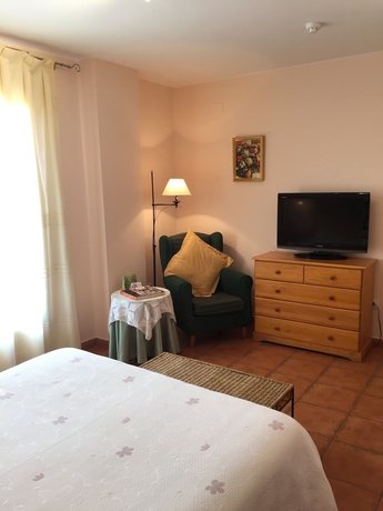 Imagen de la habitación del Hostal Hotel Castellote. Foto 12