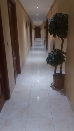 Imagen de los interiores del Hostal Hotel Covadonga. Foto 13