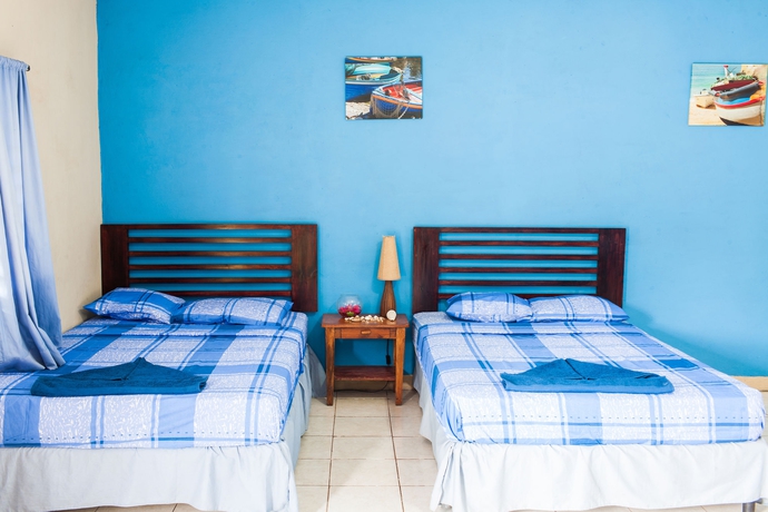 Imagen de la habitación del Hostal Hotel Hamacas Astillero. Foto 3