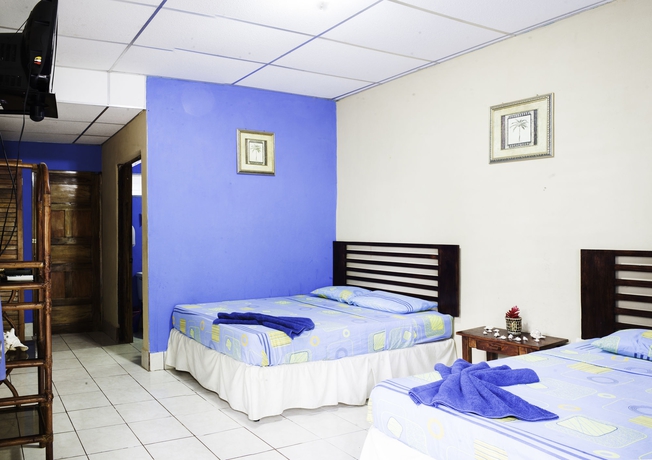 Imagen de la habitación del Hostal Hotel Hamacas Astillero. Foto 6