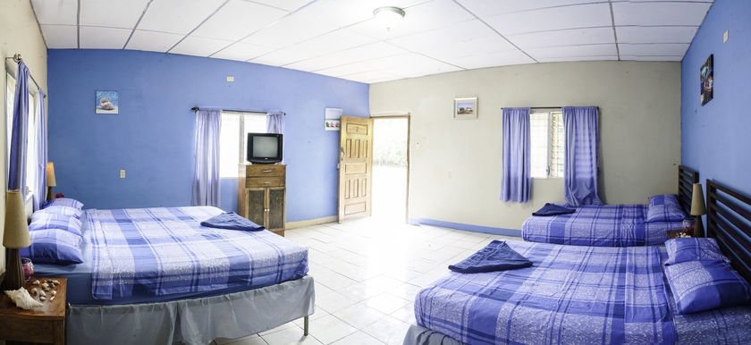 Imagen de la habitación del Hostal Hotel Hamacas Astillero. Foto 10