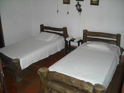 Imagen de la habitación del Hostal Hotel - Hostal Colonial Palmira. Foto 2