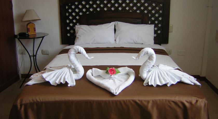Imagen de la habitación del Hostal Hotel La Posada Del Sol. Foto 5
