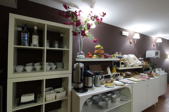 Imagen del bar/restaurante del Hostal Hotel La Posada. Foto 8