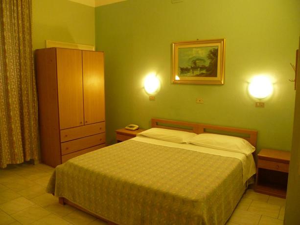 Imagen general del Hostal Hotel Pensione Romeo. Foto 4