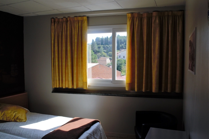 Imagen de la habitación del Hostal Hotel Restaurant Guilleumes. Foto 6