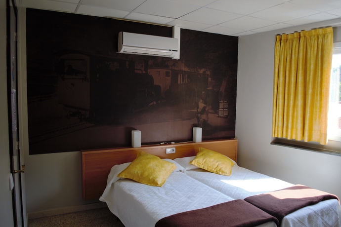 Imagen de la habitación del Hostal Hotel Restaurant Guilleumes. Foto 7