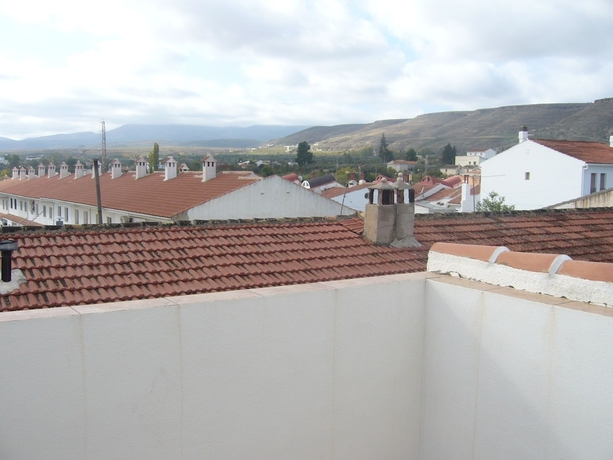 Imagen de los exteriores del Hostal Hotel Restaurante Casa Grande. Foto 9