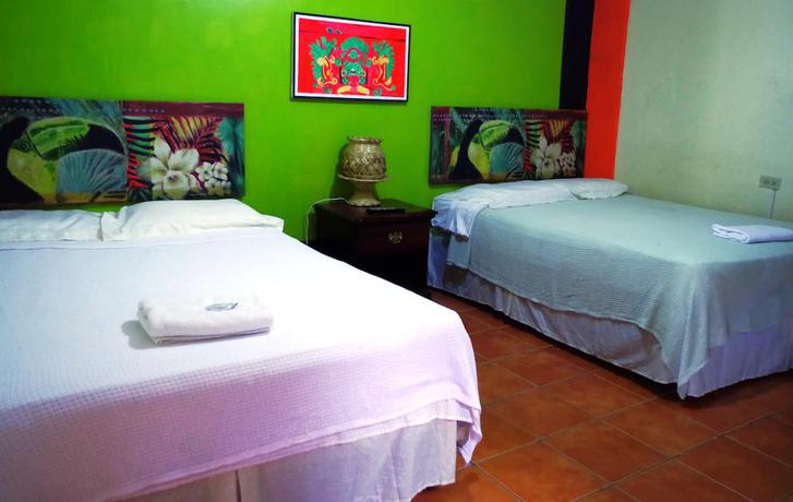 Imagen de la habitación del Hostal Hotel and Hostal Berakah Cop&aacute;n. Foto 2